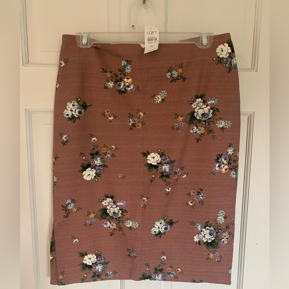 Loft skirt new with tags size 6